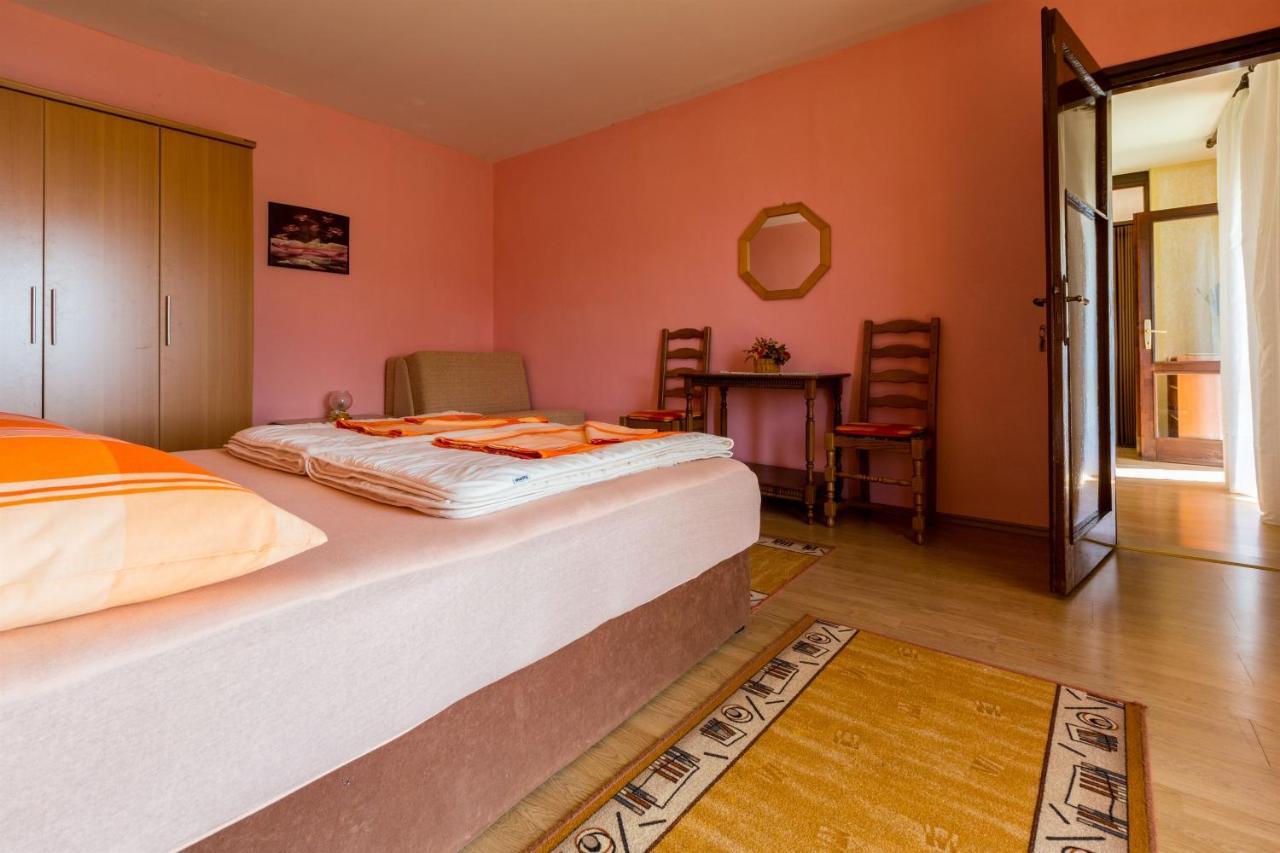 Apartments Dragica Dramalj Ngoại thất bức ảnh